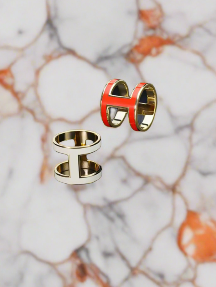Scarf buckles