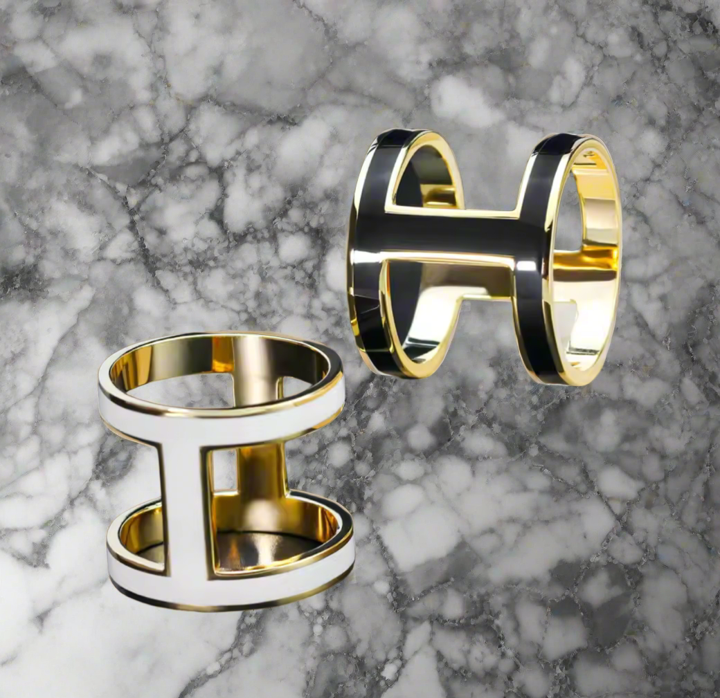 Scarf buckles