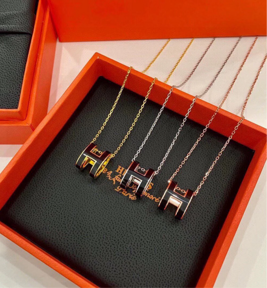 Bubble H chain necklaces