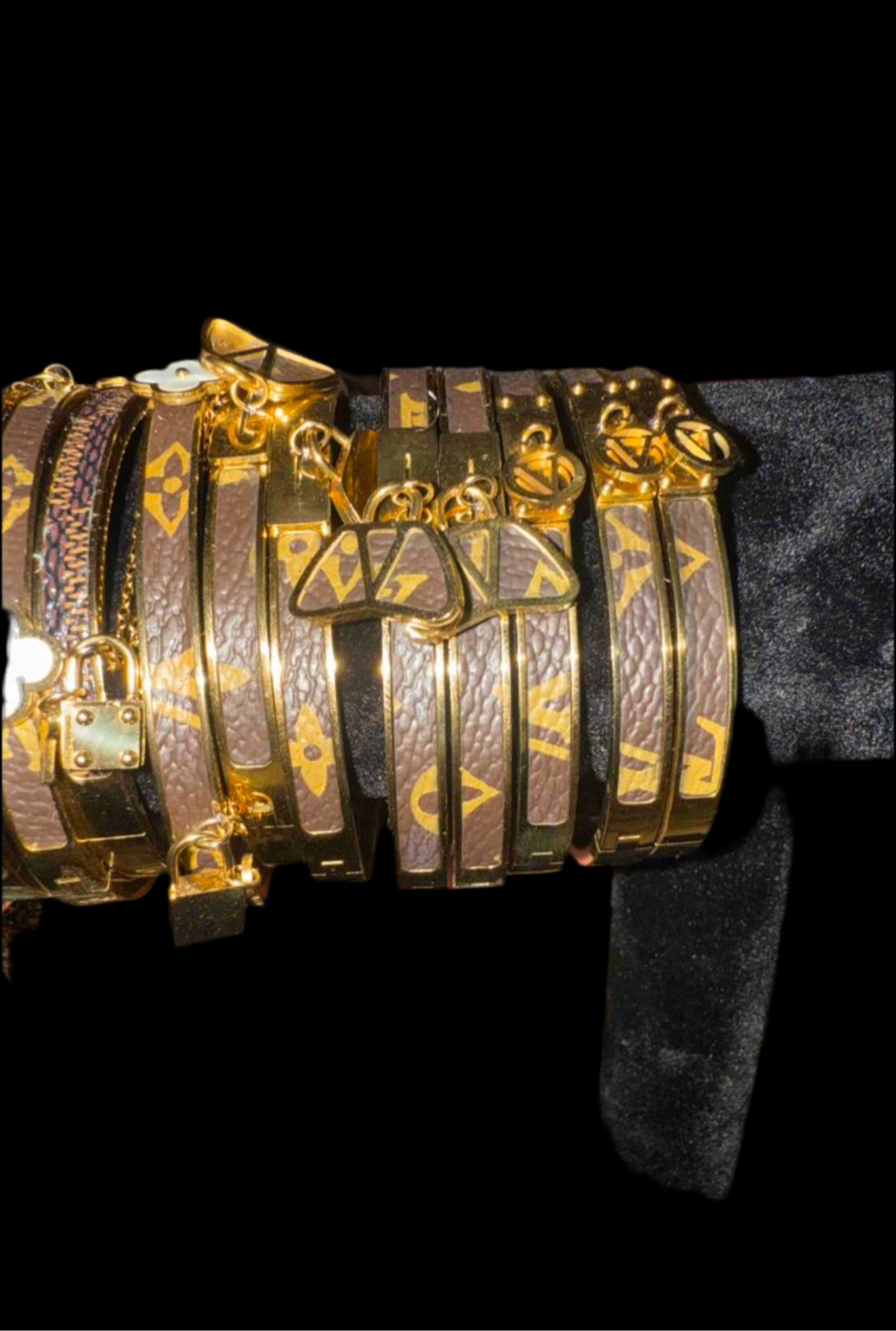Stylish one size fits all BANGLES!! (Many options)