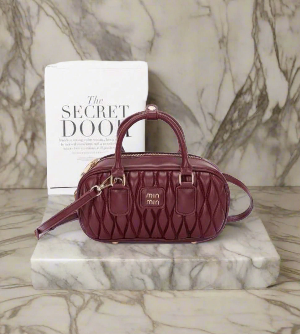 Quilted vegan leather bags (faux leather - variety)