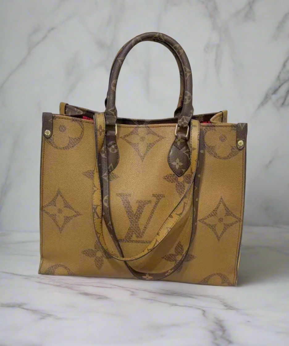 Leather structured logo tote