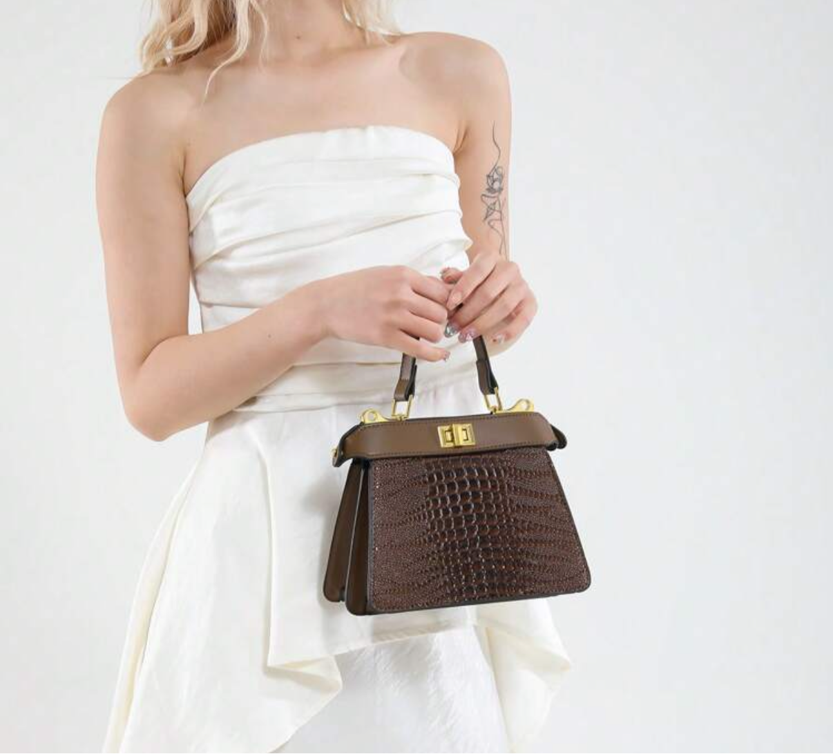 Peekaboo style top handle tote bag
