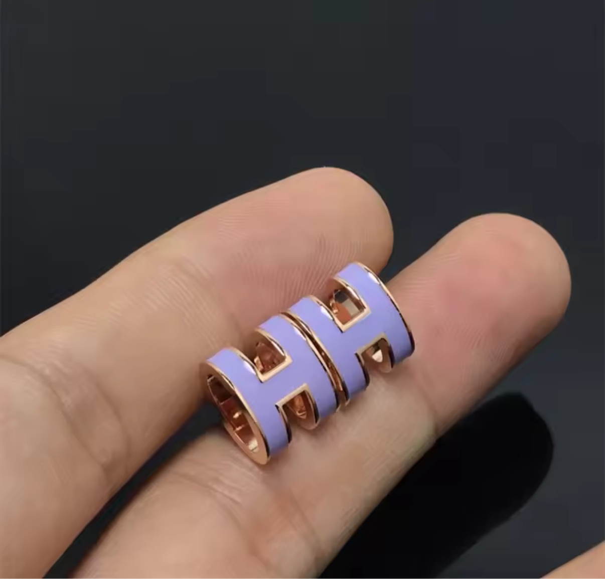 High quality bubble letter H Earrings