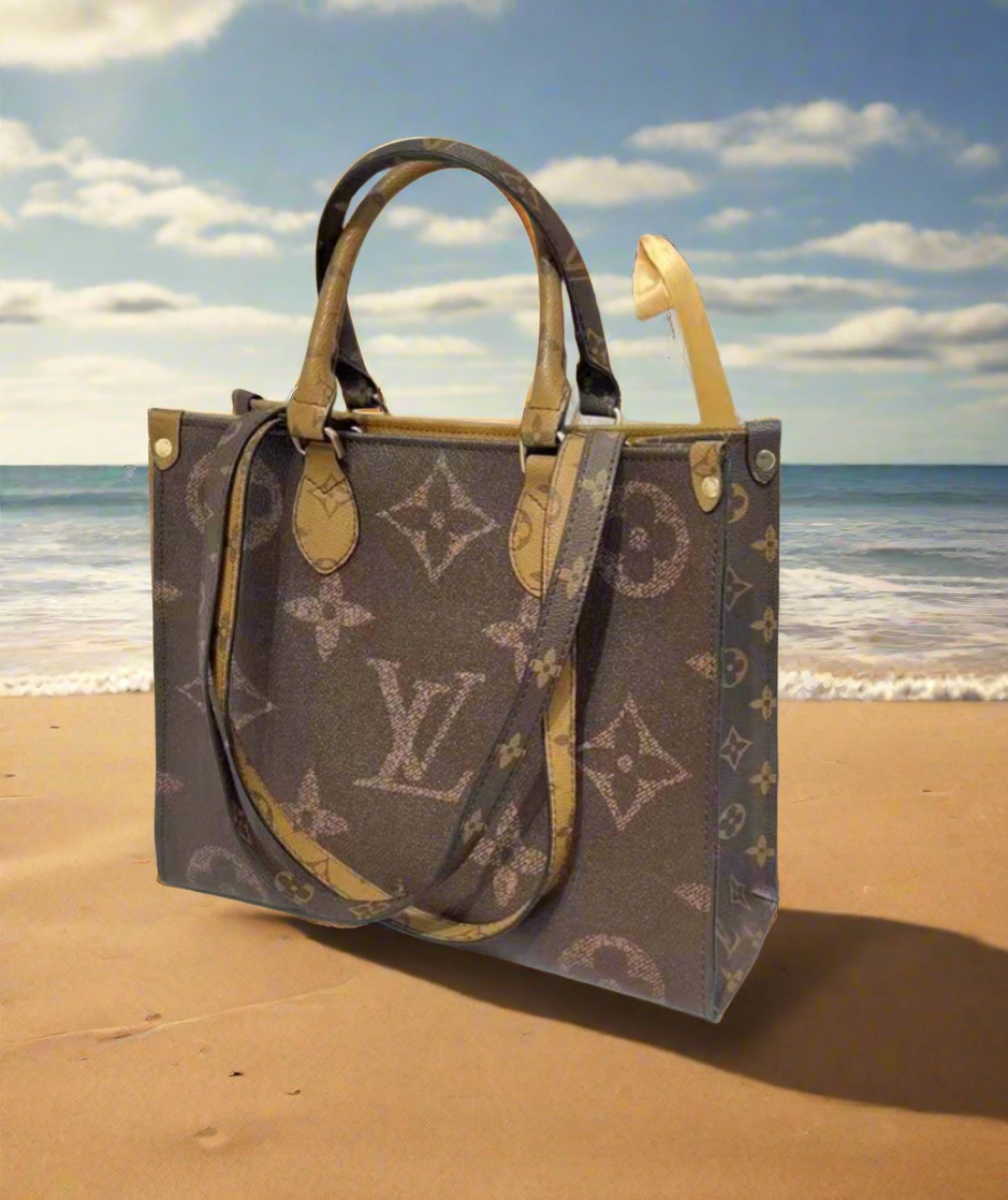 Leather structured logo tote