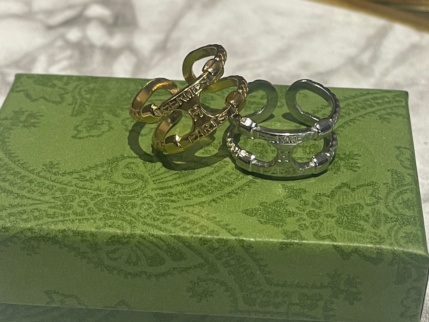 Gorgeous Vintage designer Ring!!