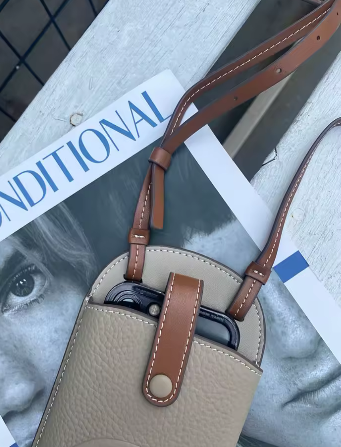 High quality soft grain leather crossbody phone case bags!