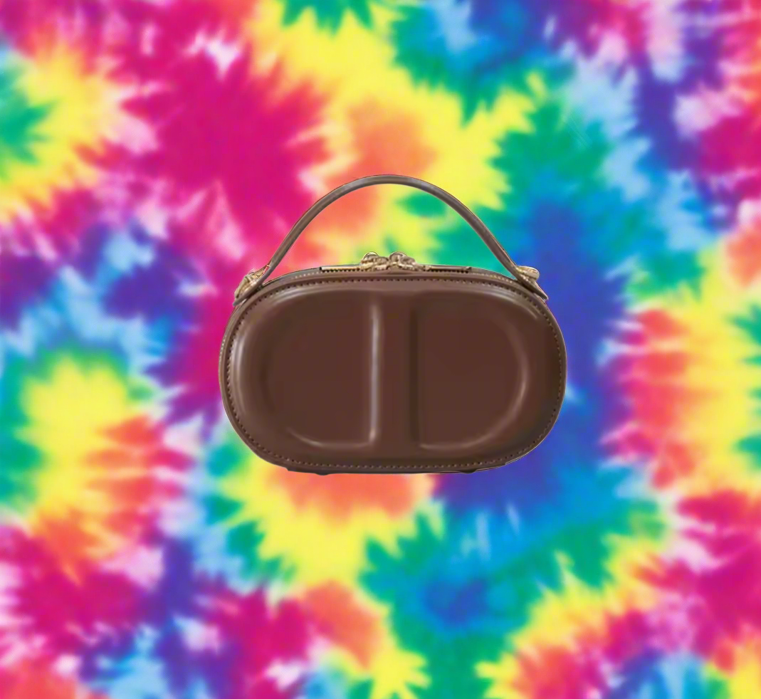 CD letter shapes cross body