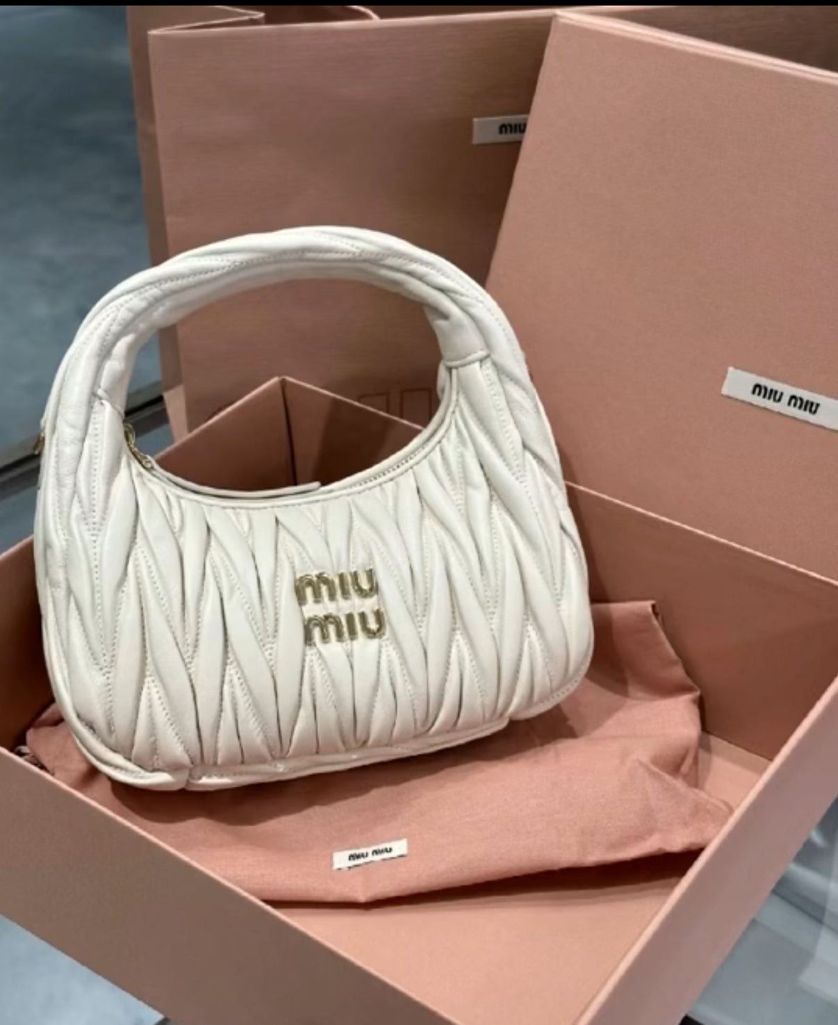 Quilted vegan leather bags (faux leather - variety)