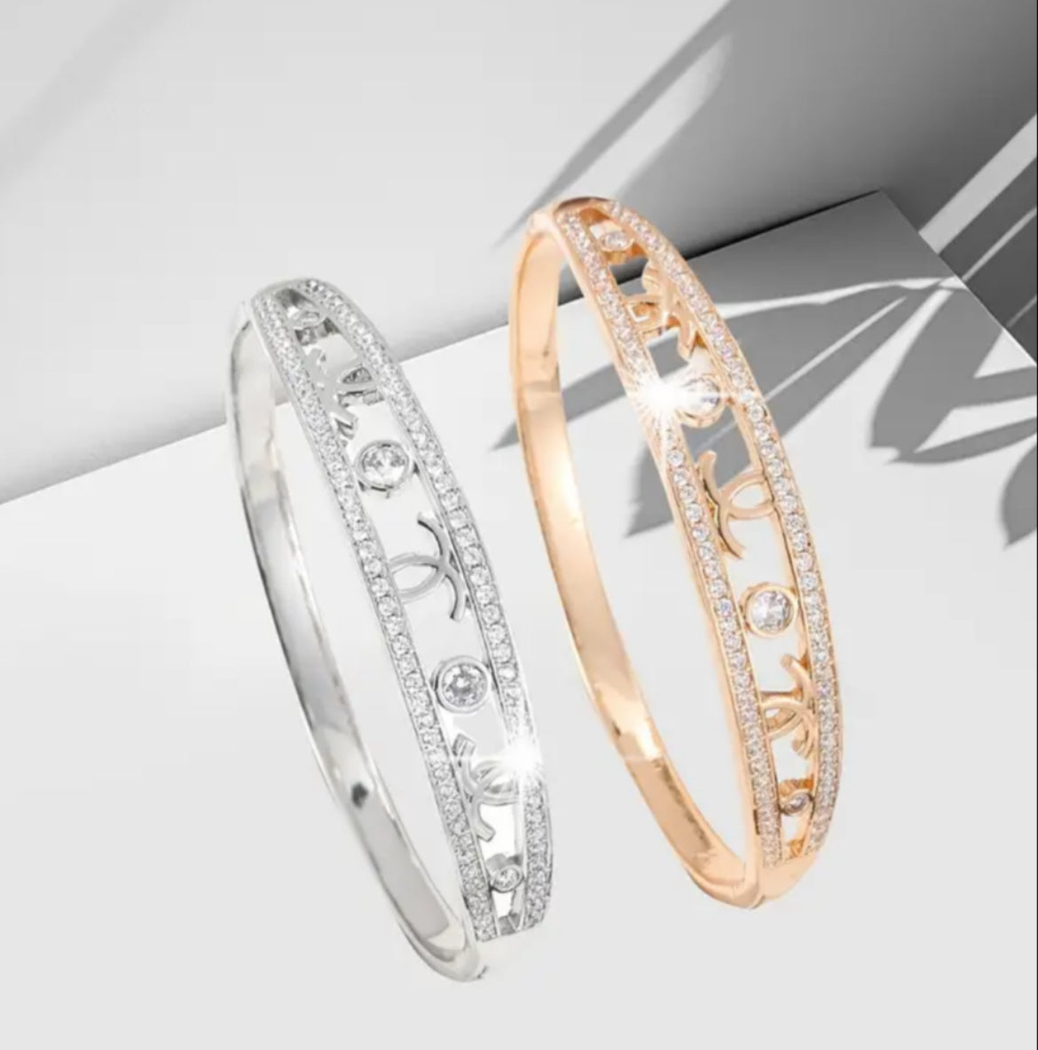 Stylish one size fits all BANGLES!! (Many options)
