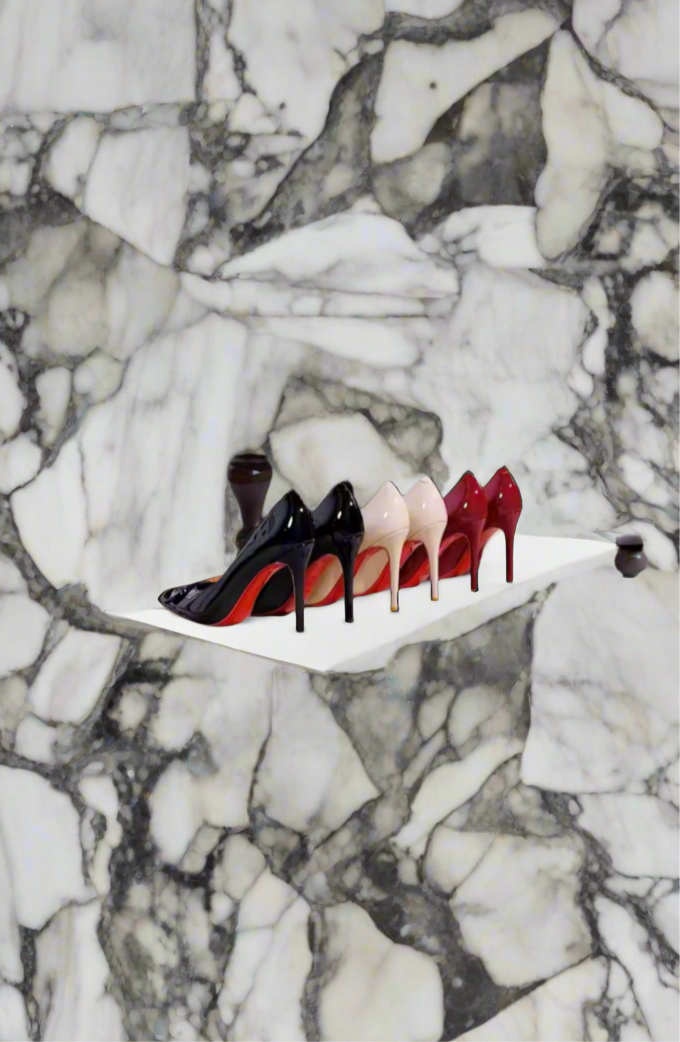 Leather, pointed toe, logo high heels