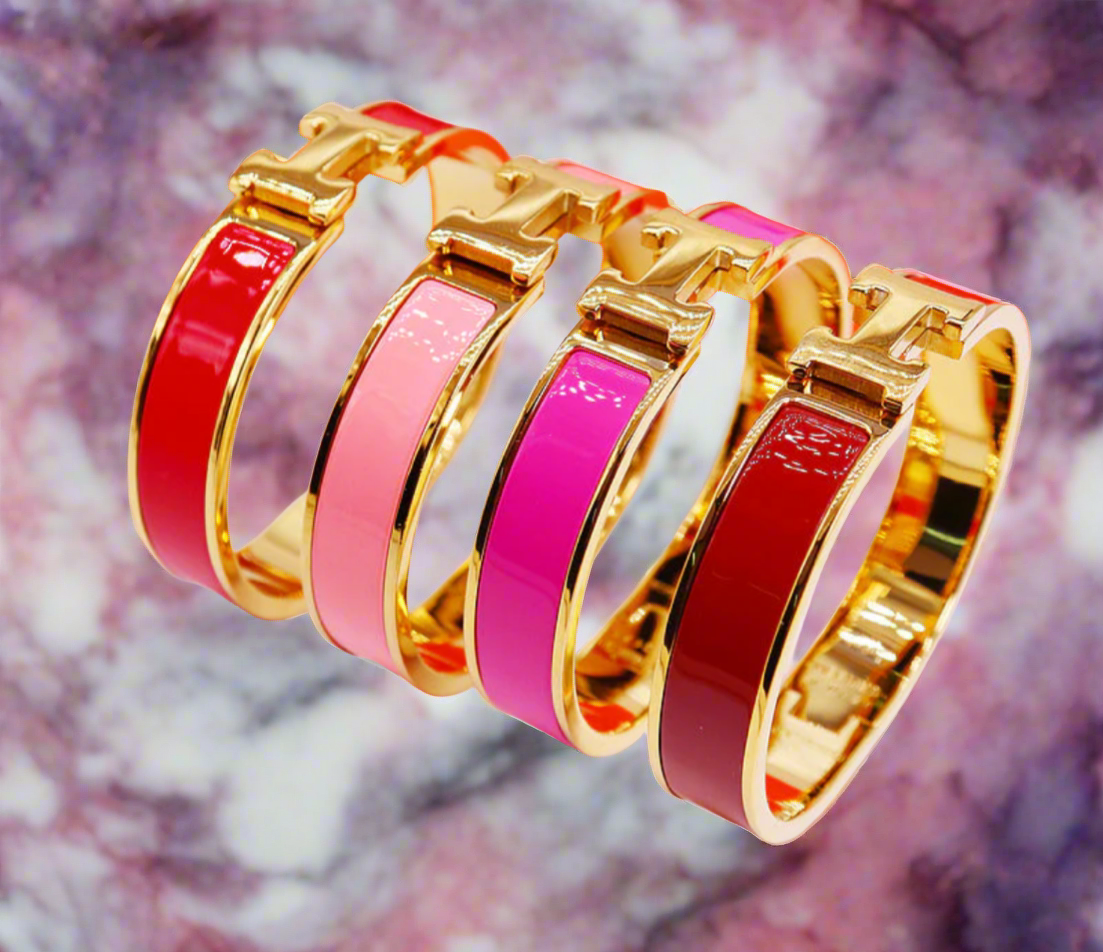 Thick band letter H bangle