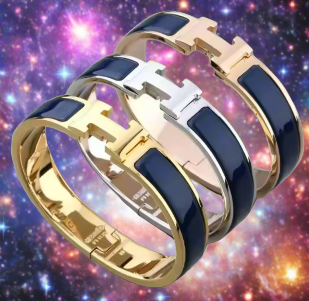 Thick band letter H bangle