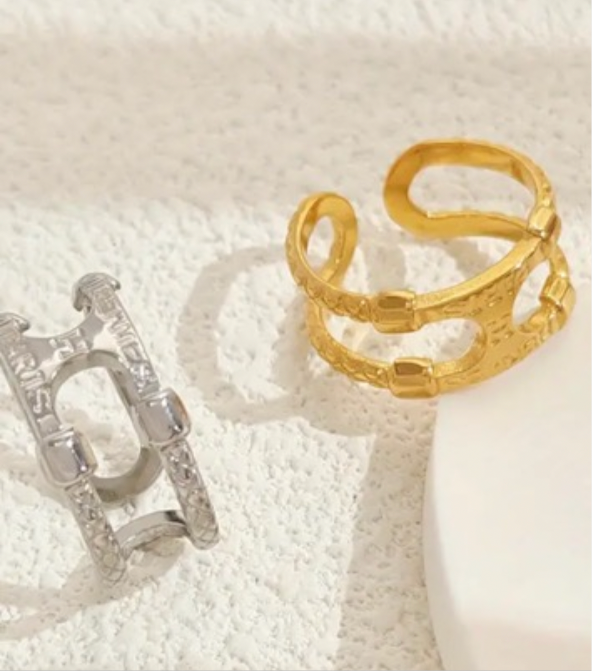 Gorgeous Vintage designer Ring!!
