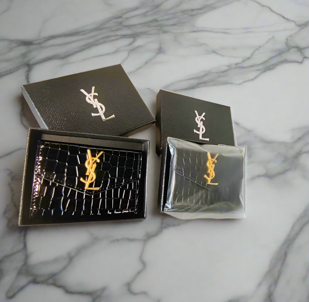 Small wallets & change purses