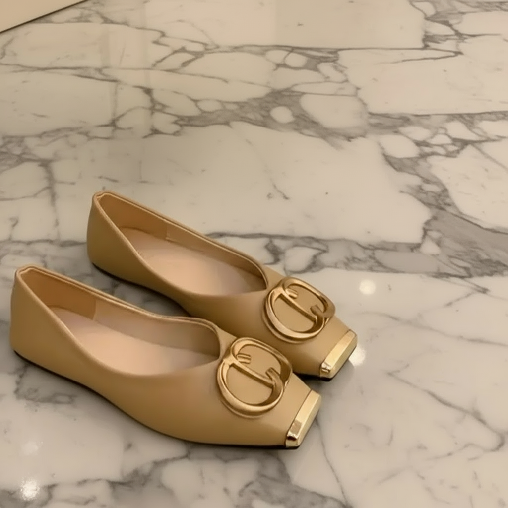 Vegan leather CD ballet flats. (NEW)