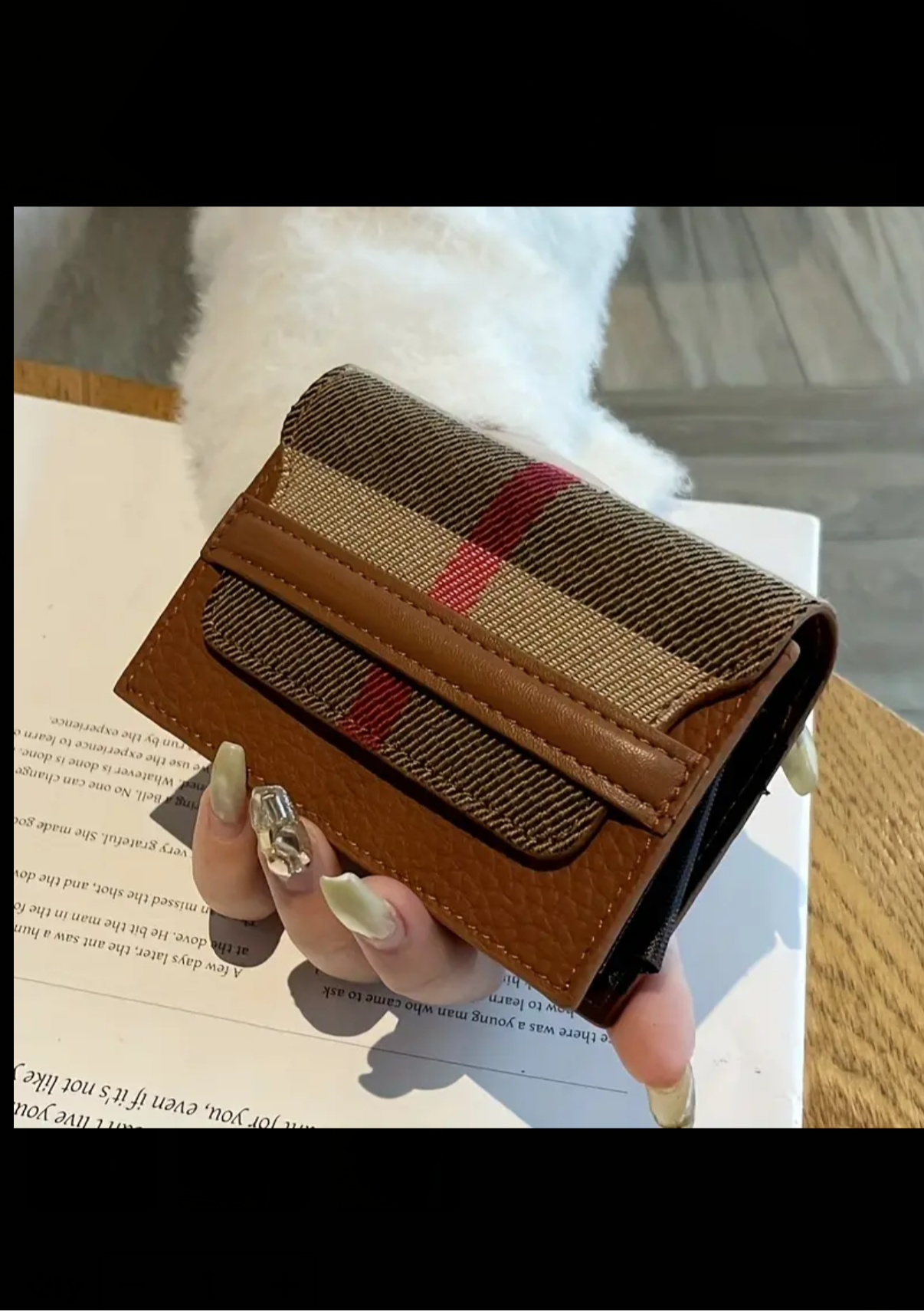 Various short wallets & small leather goods