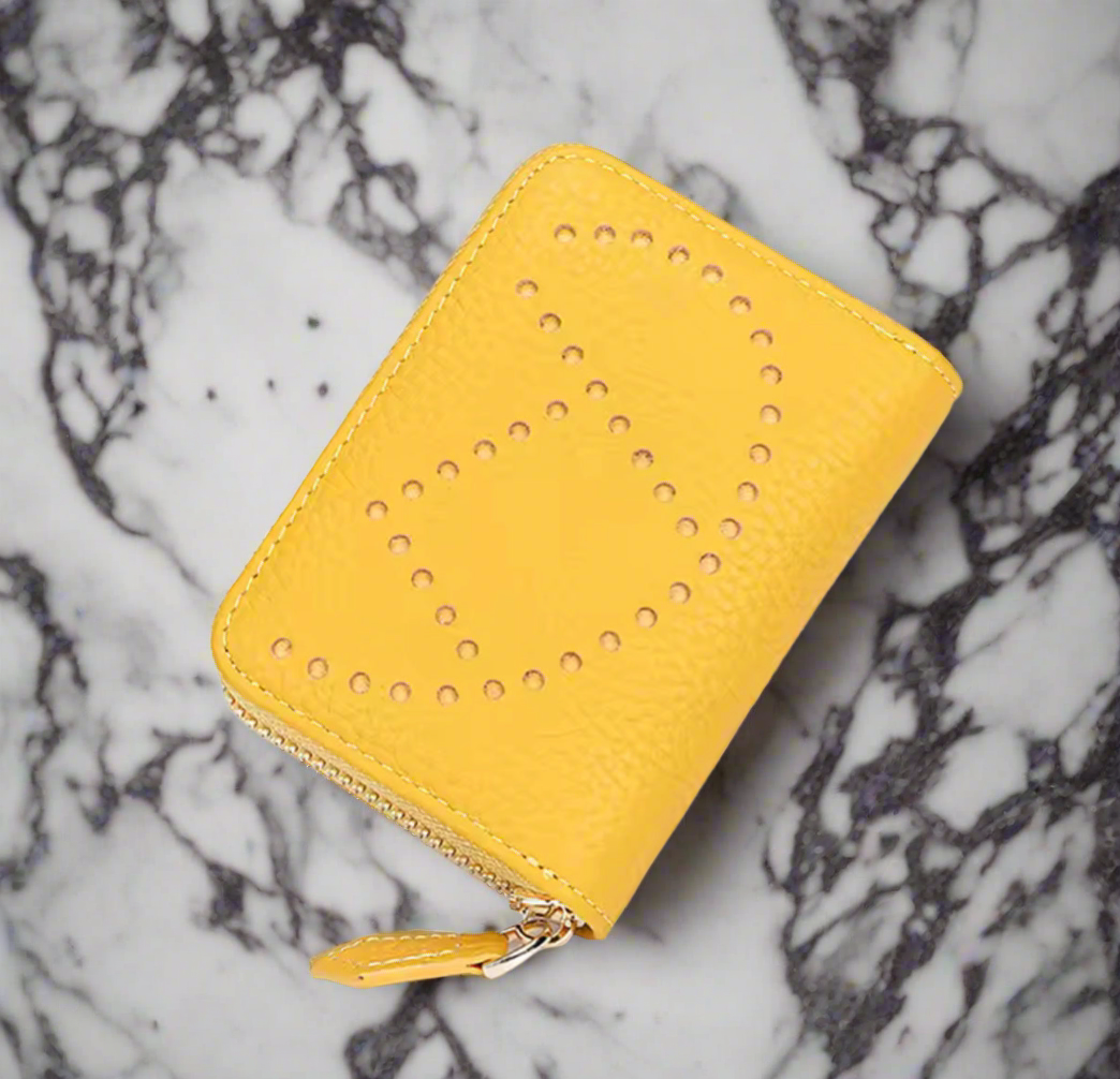 Various short wallets & small leather goods