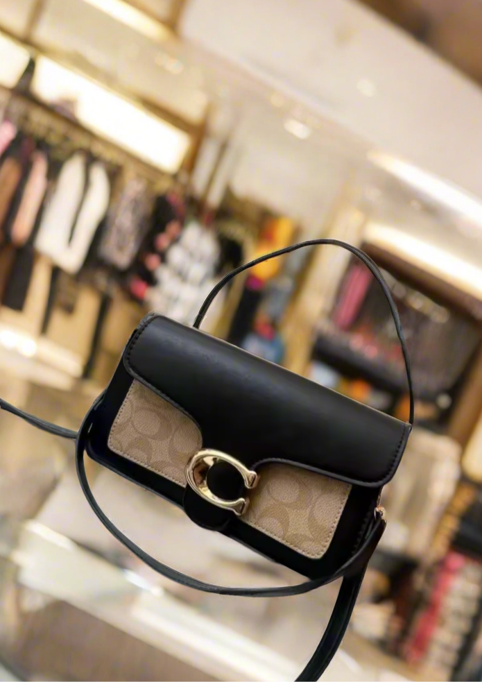 Classic leather underarm logo purse