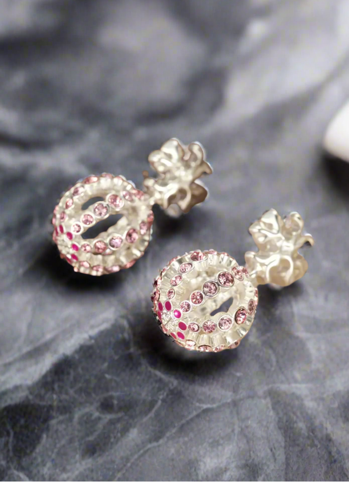 Dangling & pendant statement earrings