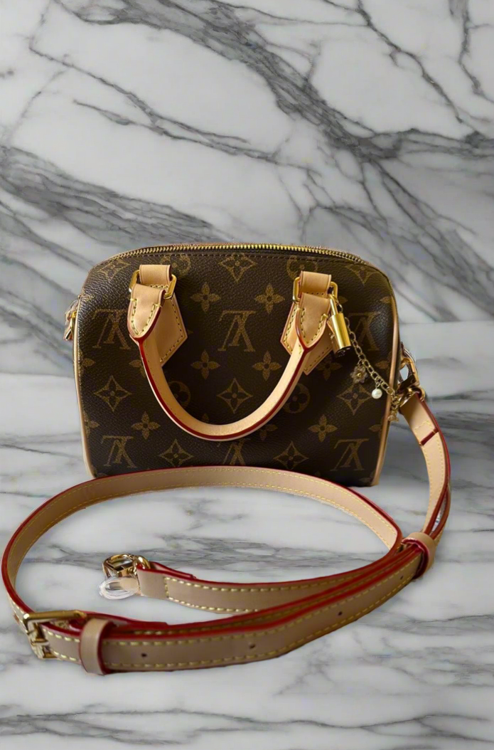 Adjustable long Leather purse straps