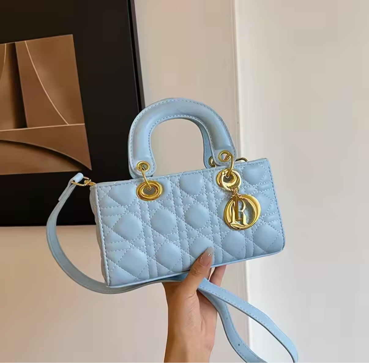 Structured rectangular tote handbags