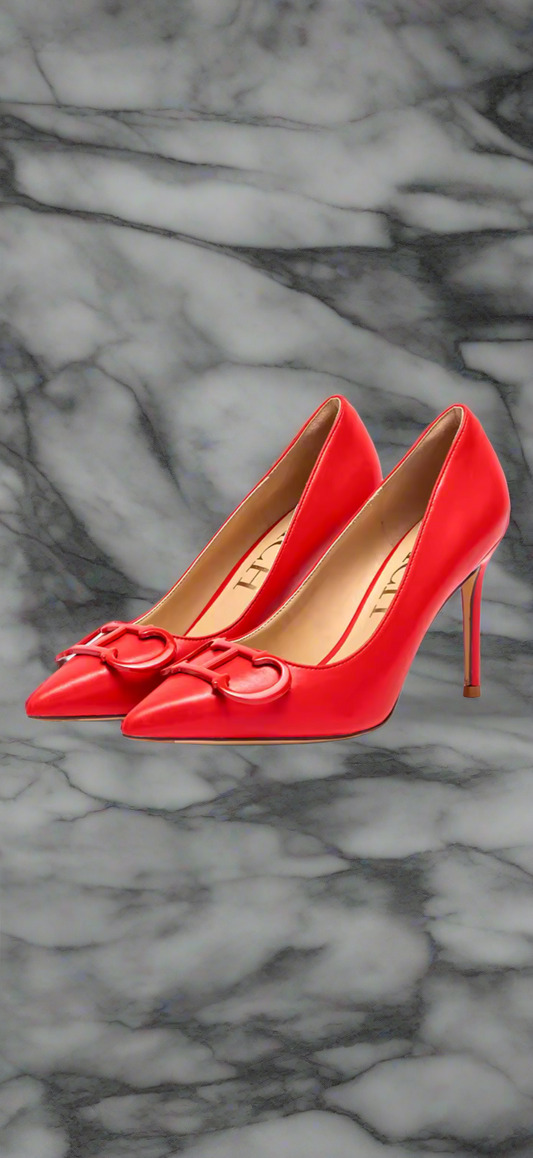 Leather, pointed toe, logo high heels