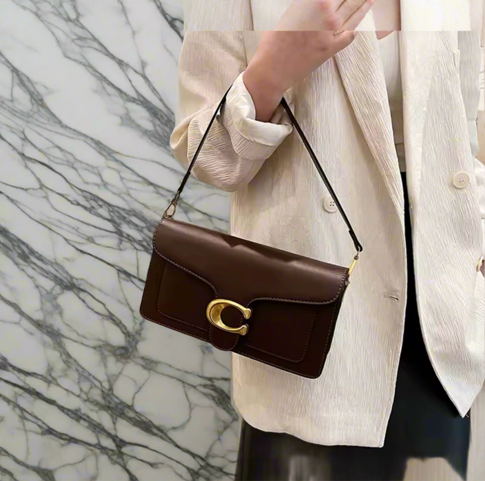 Classic leather underarm logo purse