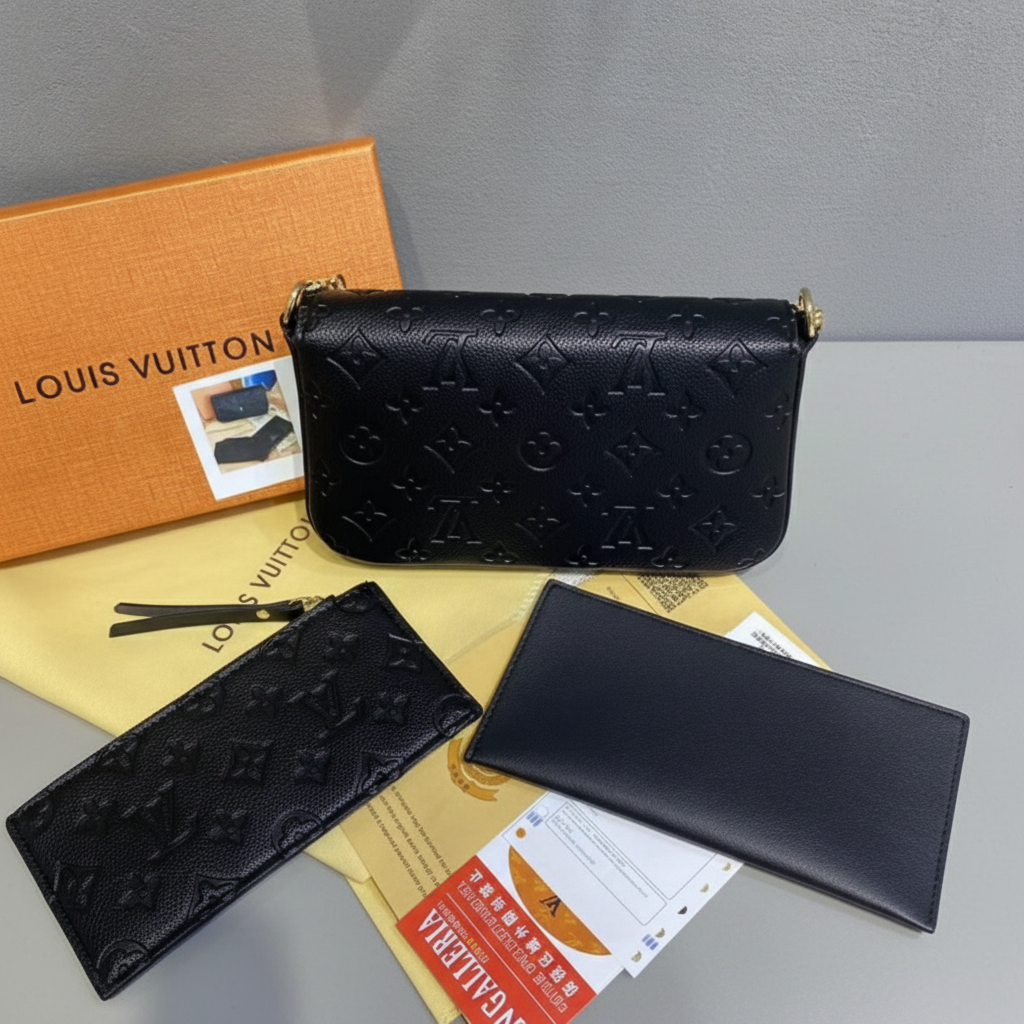 Small leather LV pouchette bag with chain and