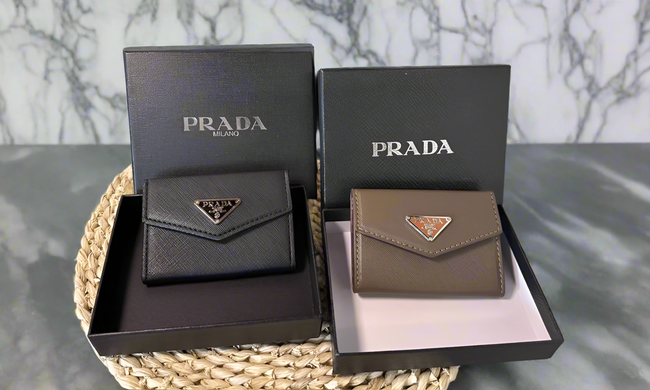 Small wallets & change purses