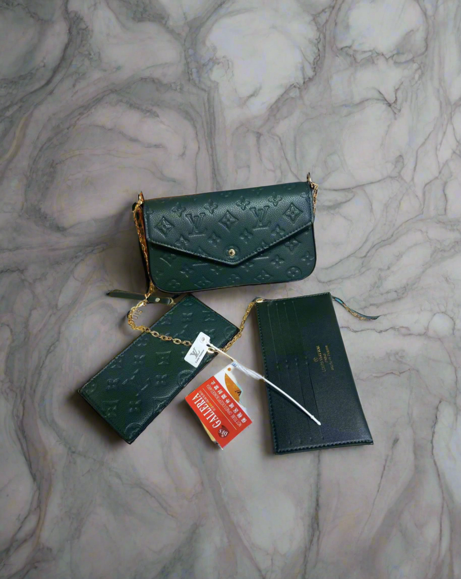 Small leather LV pouchette bag with chain and