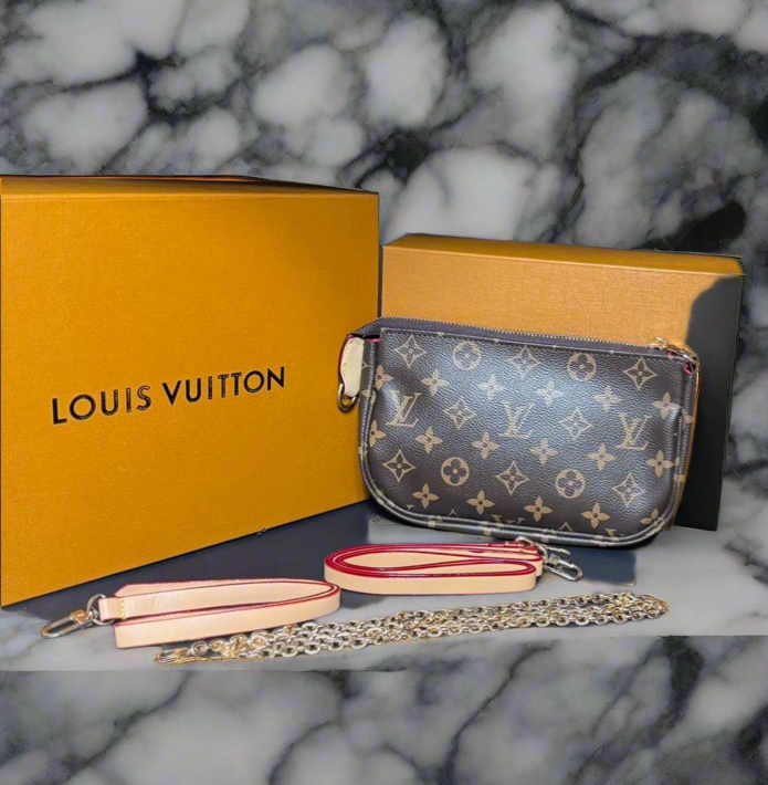 Classic monogram logo Crossbody bags