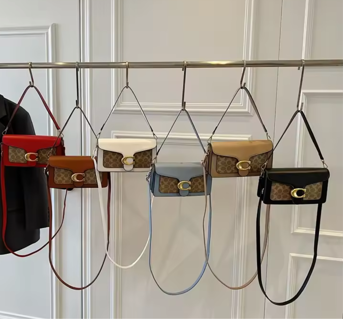 Classic leather underarm logo purse