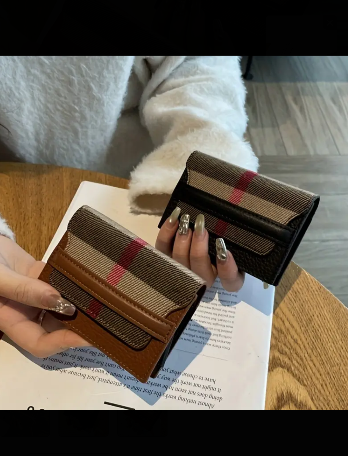 Various short wallets & small leather goods