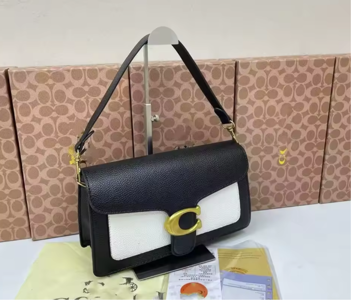 Classic leather underarm logo purse