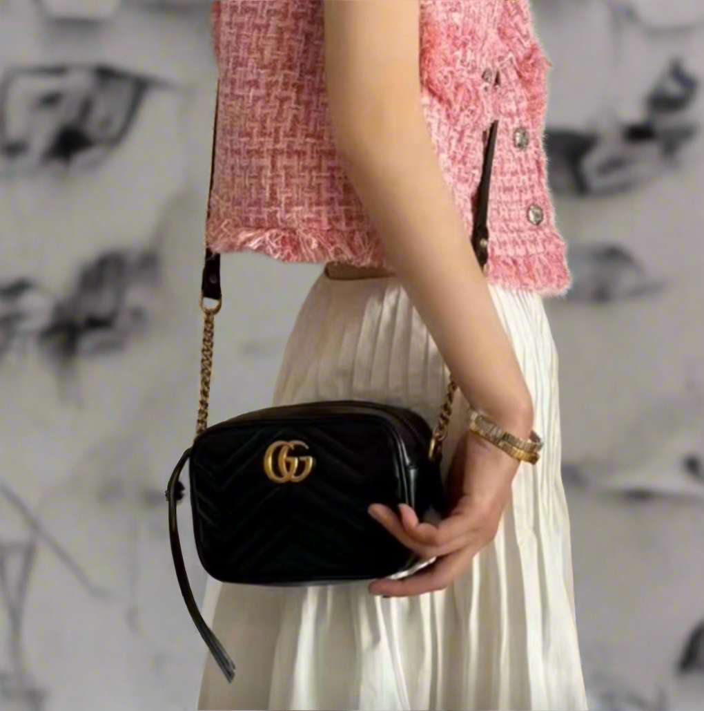 GG logo crossbody bags