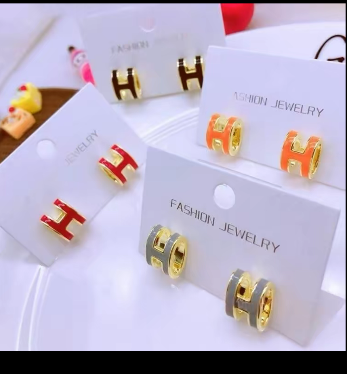 Bubble H chain necklaces