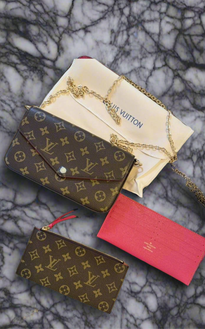 Small leather LV pouchette bag with chain and