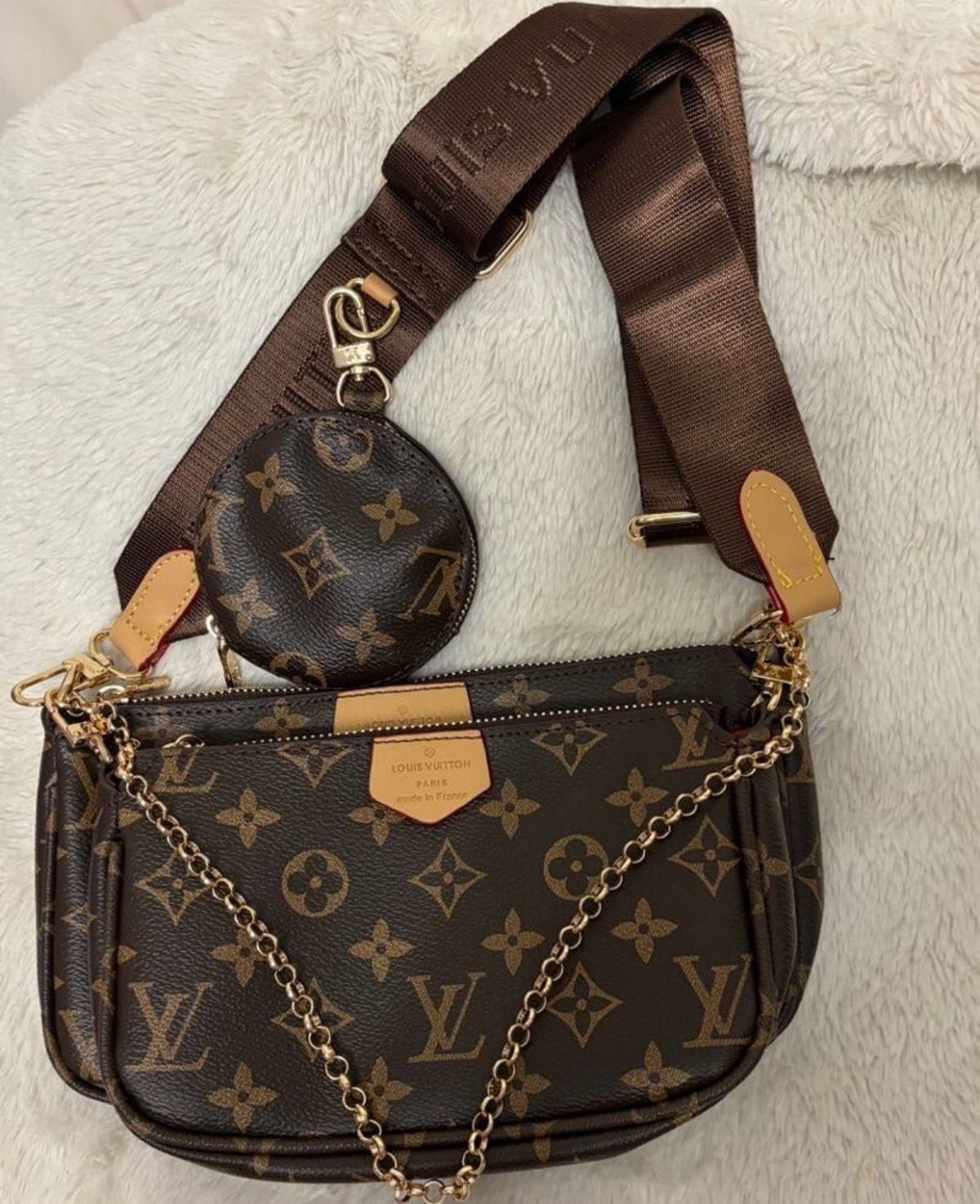 Classic monogram logo Crossbody bags
