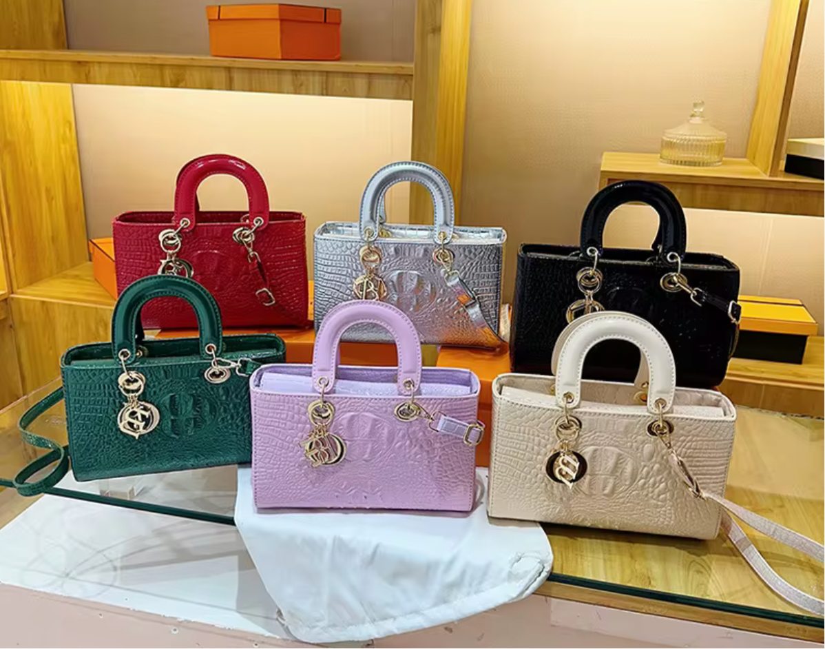 Structured rectangular tote handbags