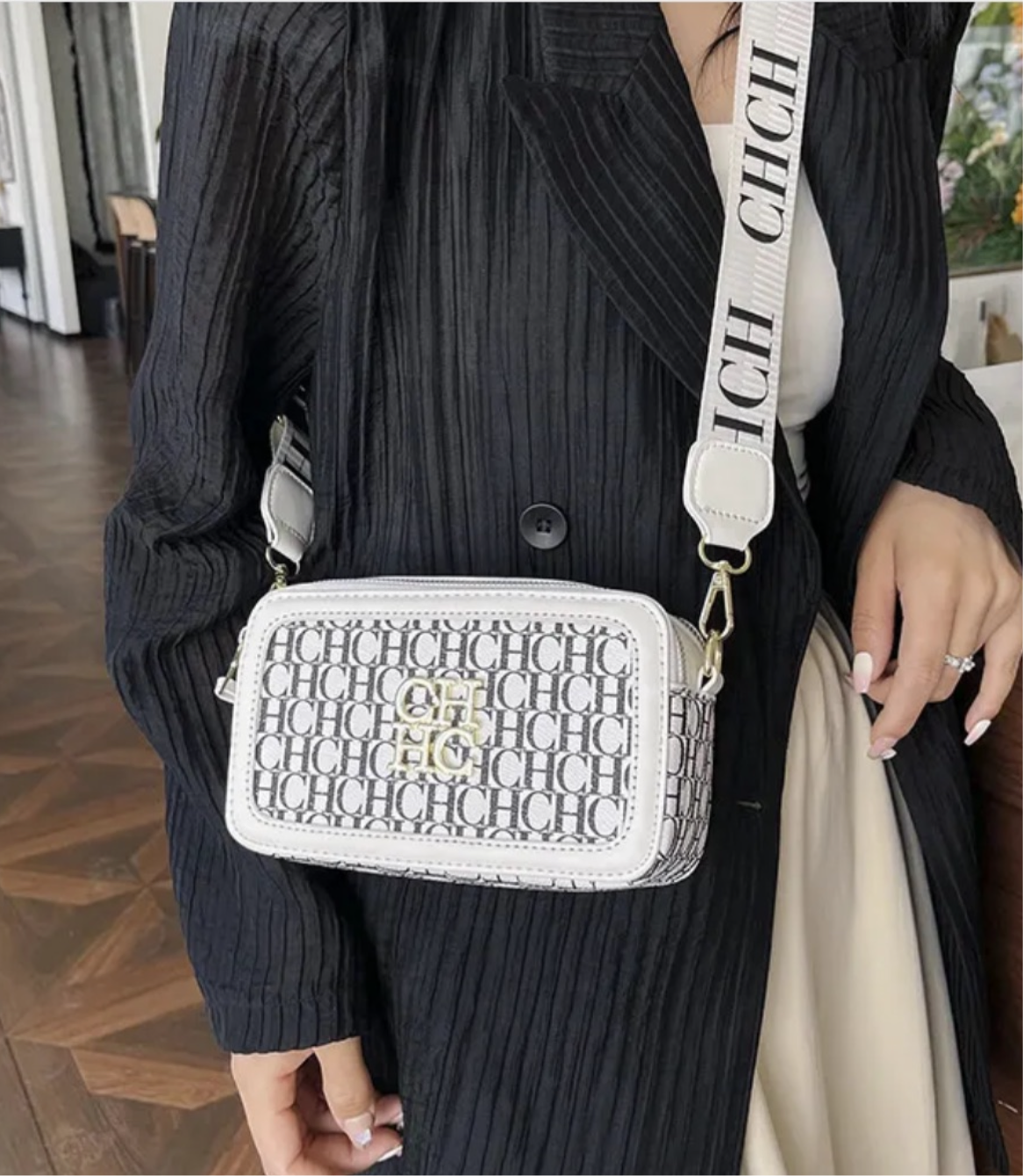 Camera rectangle CH pattern bag