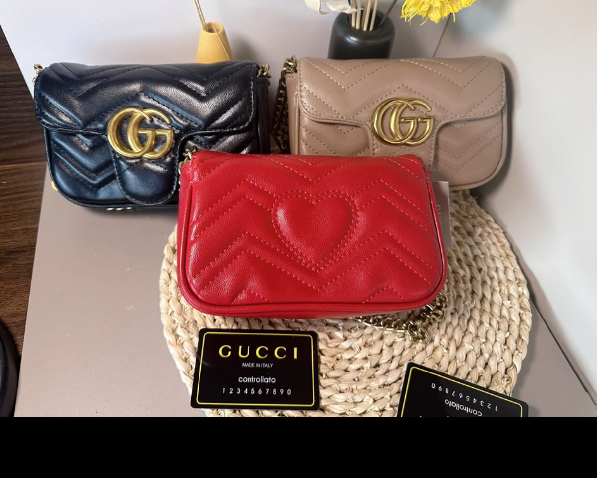 GG logo crossbody bags