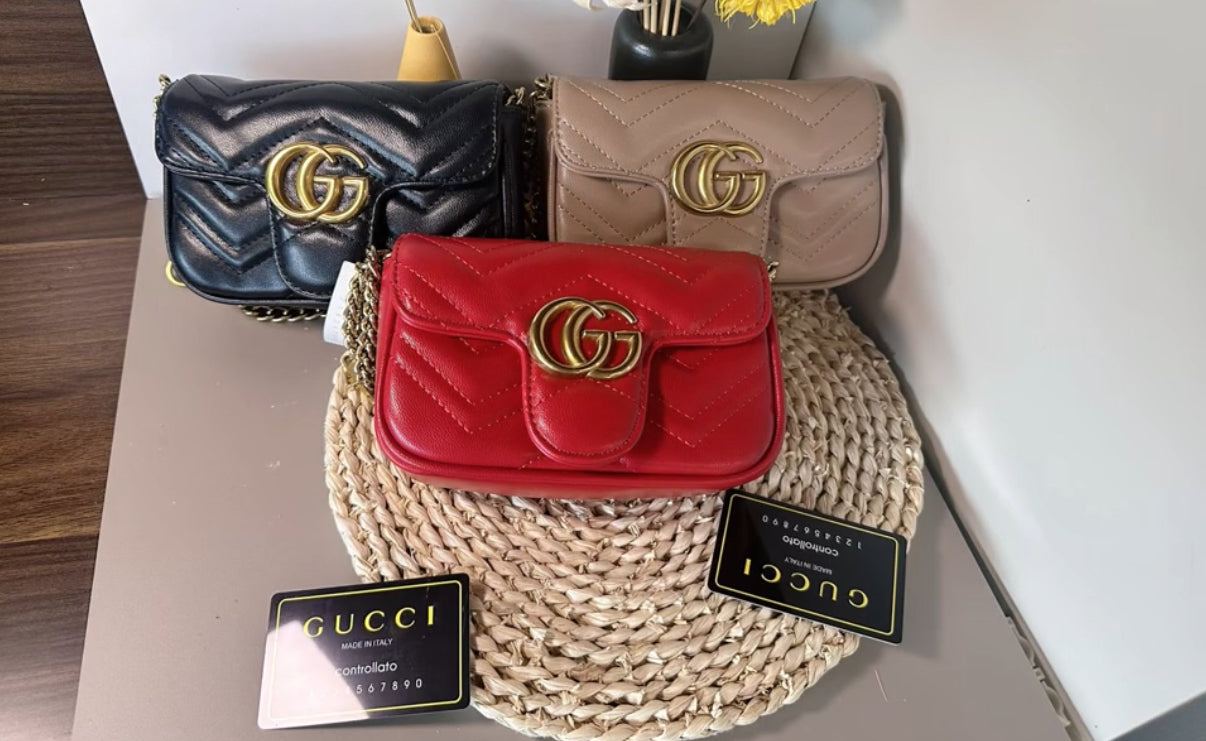 GG logo crossbody bags